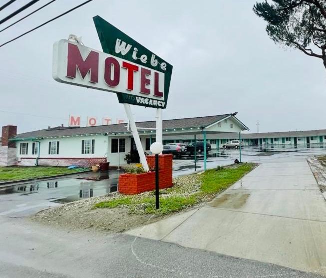Wiebe Motel Hollister Exterior foto